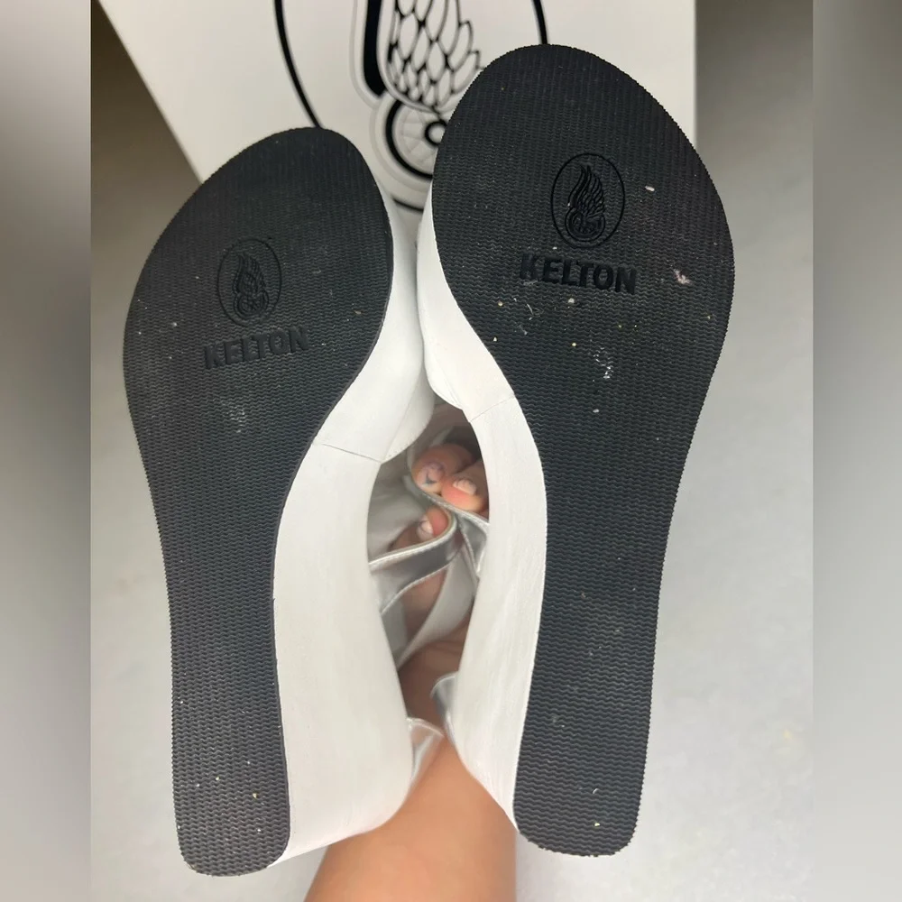 KELTON THE WINGS WOMENS WHITE WEDGES SZ EU 39 - Picture 8 of 10